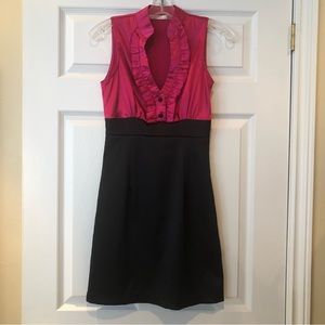 Minidress with ruffled trim
